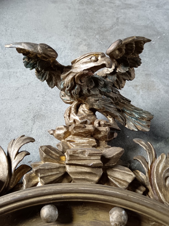 A Regency Giltwood Girandole Convex Wall Mirror (6).jpg